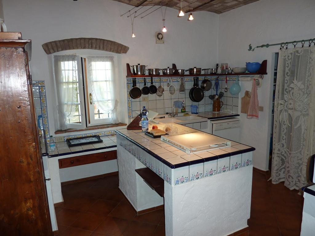 Casa Terra Rossa Apartment Fauglia Cameră foto